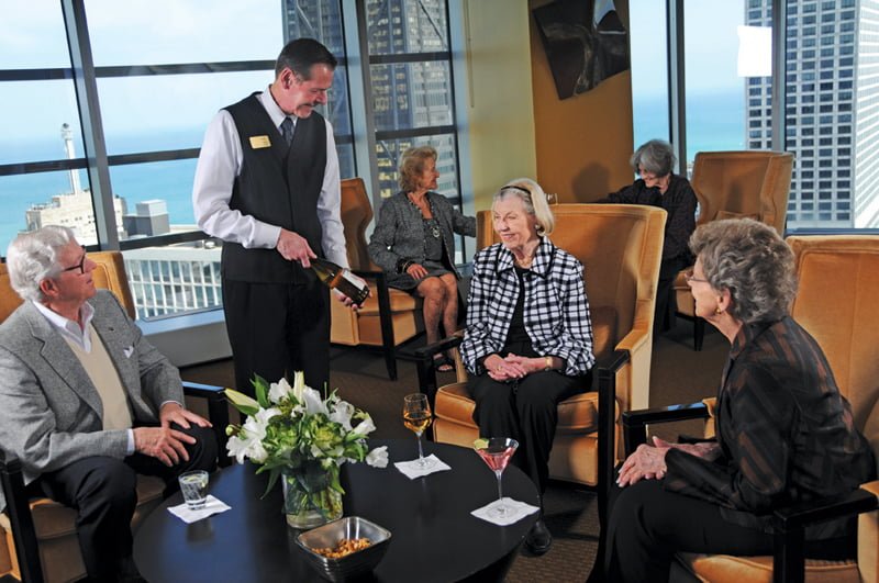 luxury retirement dining
