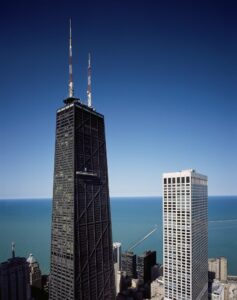 willis tower and lake michigan skyline